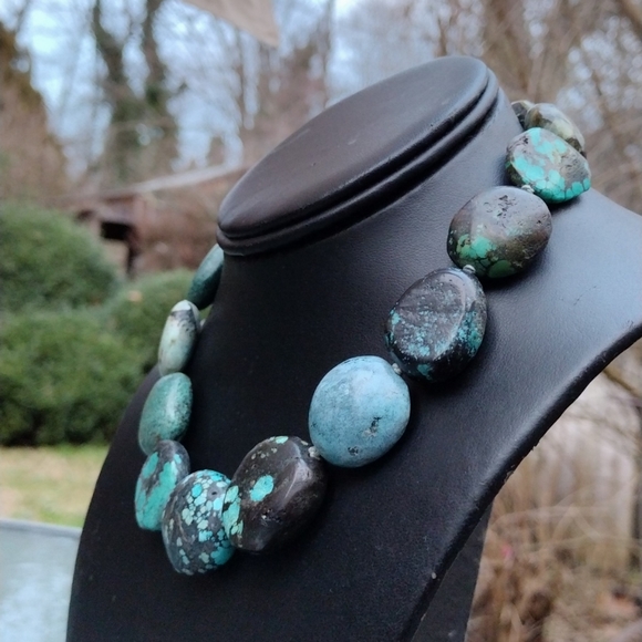 VINTAGE Kenneth Jay Lane Turquoise Nugget Chunky Gemstone Necklace - Picture 3 of 12